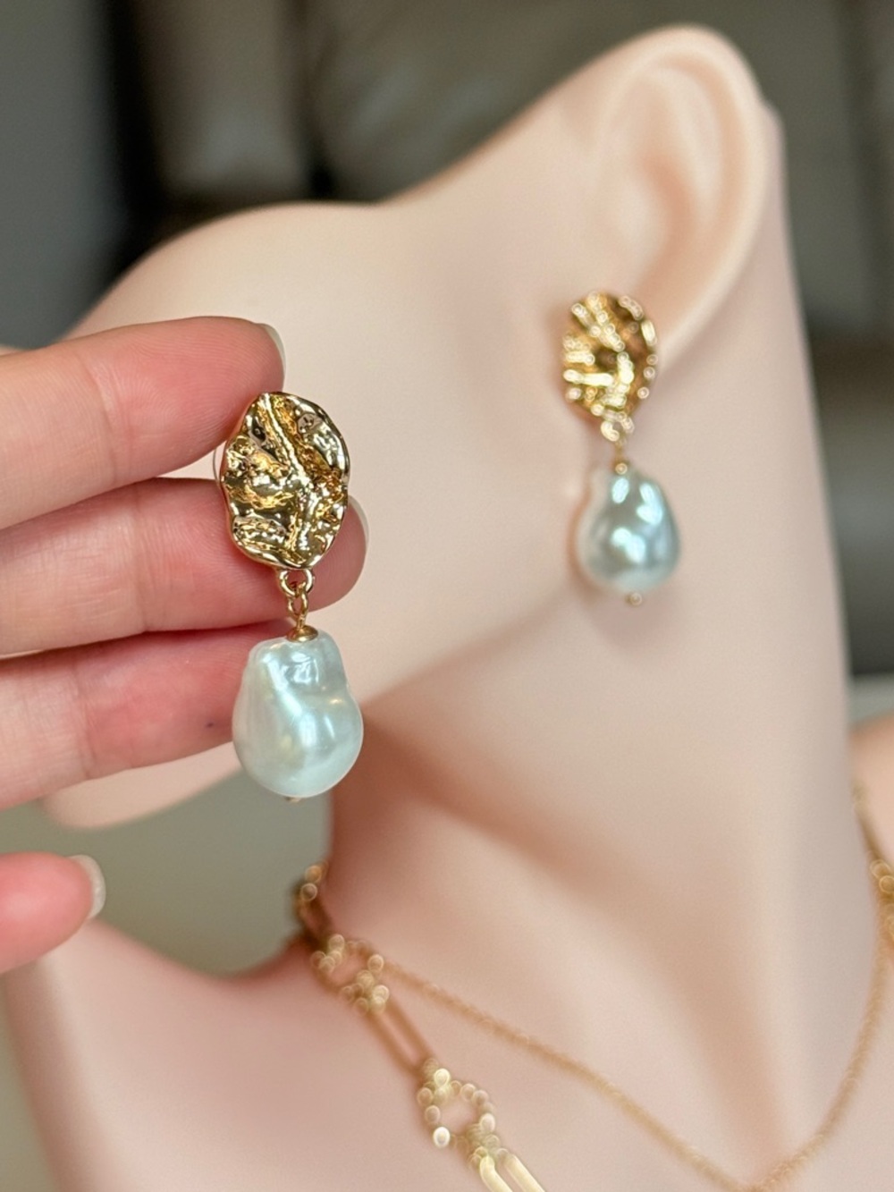 Gold-Tone Drop Pearl Earrings with Blue Pearl - Picture 3 of 10